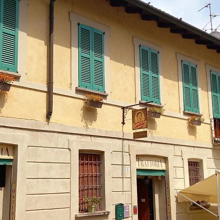 Carlito'S Trattoria Con Alloggio Vertemate Ngoại thất bức ảnh
